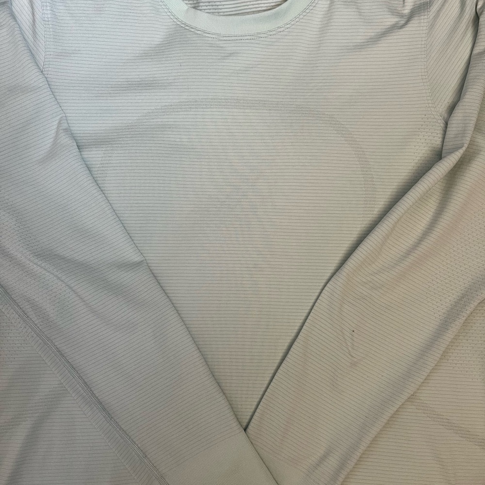 Lululemon Swiftly Relaxed Long Sleeve Top